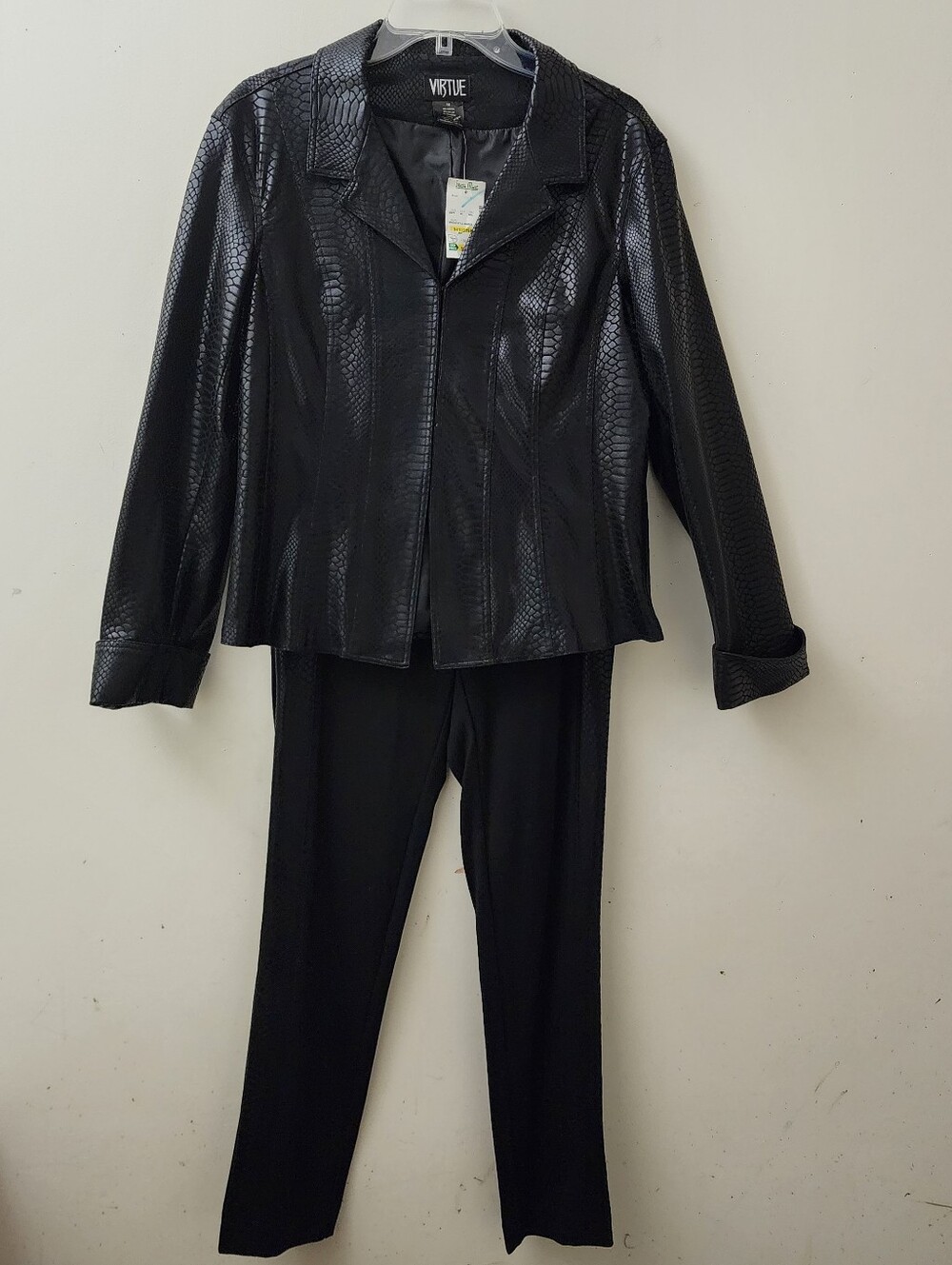 Virtue Snake Embossed Women Jacket & Pants Rocker Avant-Garde Punk Edgy-Chic NWT